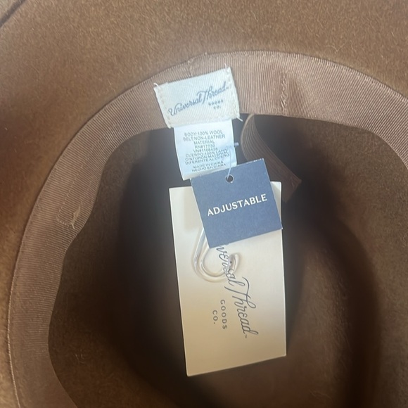 Wool hat - Picture 2 of 5